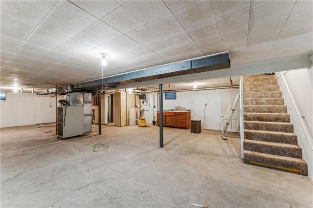 12 SE 15th Street, Concordia, MO 64020