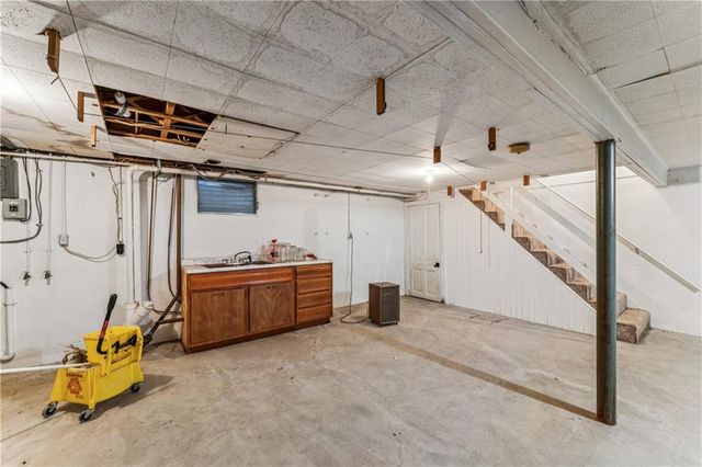 12 SE 15th Street, Concordia, MO 64020