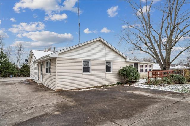 12 SE 15th Street, Concordia, MO 64020