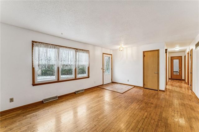 12 SE 15th Street, Concordia, MO 64020