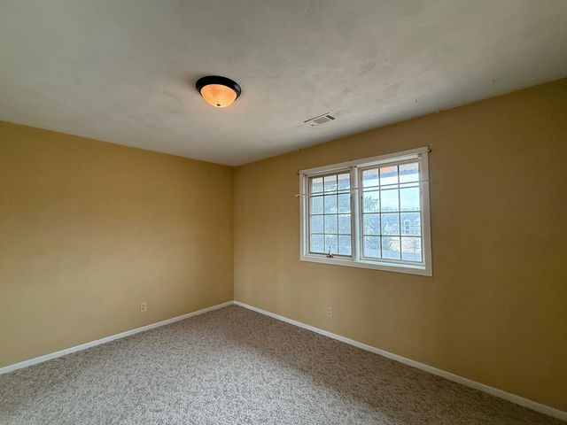 1211 48th Avenue 31, East Moline, IL 61244