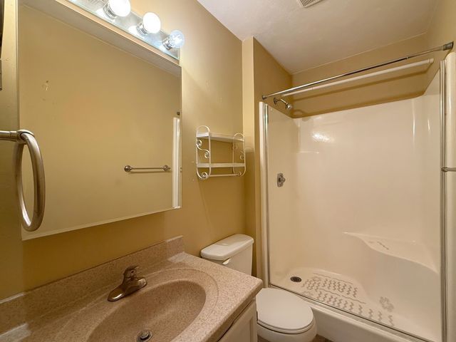 1211 48th Avenue 31, East Moline, IL 61244