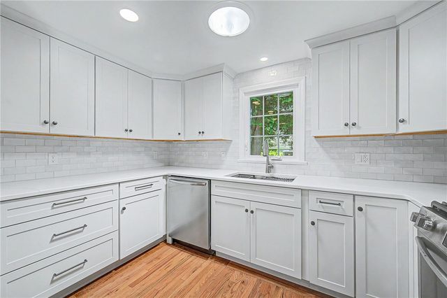 117 Larchmont Road, Warwick, RI 02886