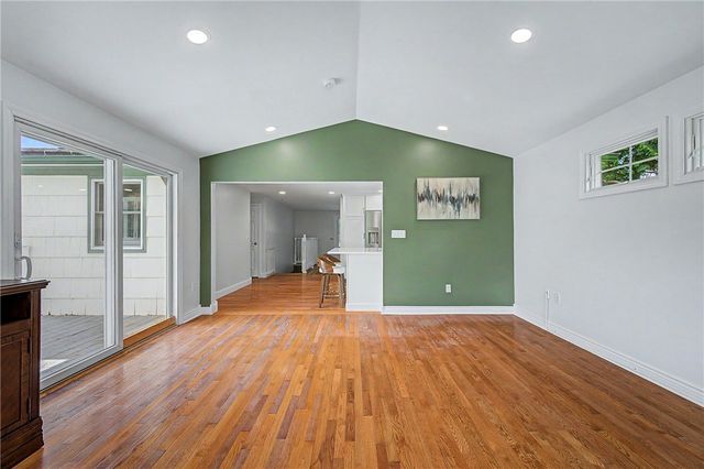 117 Larchmont Road, Warwick, RI 02886