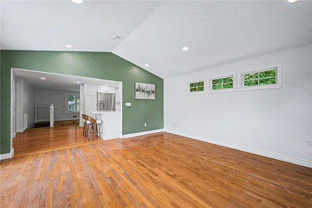 117 Larchmont Road, Warwick, RI 02886