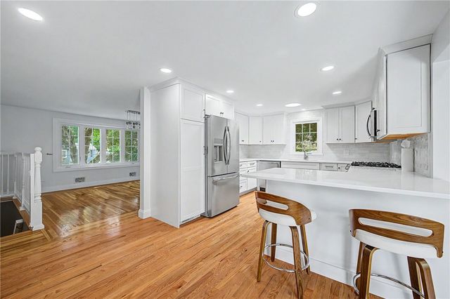 117 Larchmont Road, Warwick, RI 02886