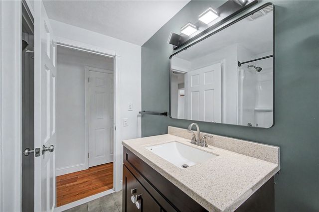 117 Larchmont Road, Warwick, RI 02886