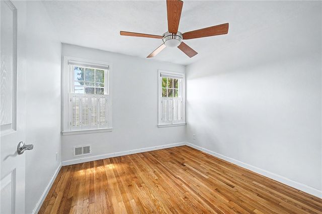 117 Larchmont Road, Warwick, RI 02886