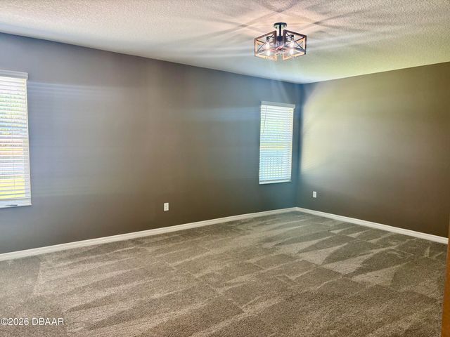 1137 Sand Trap Court, Daytona Beach, FL 32124