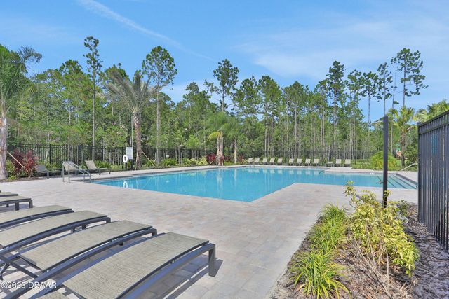 1137 Sand Trap Court, Daytona Beach, FL 32124