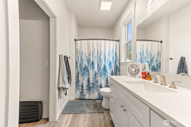817 B Street, Vader, WA 98593