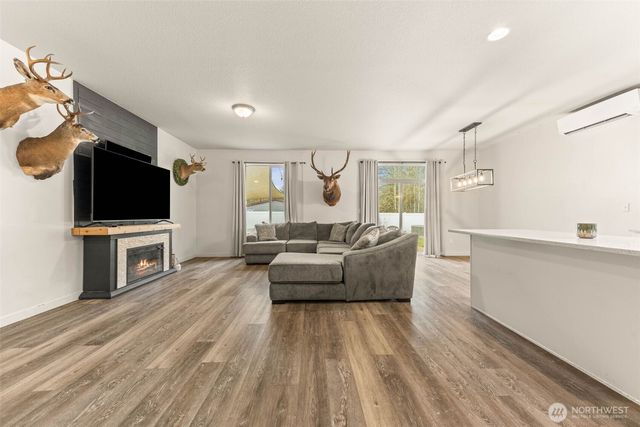 817 B Street, Vader, WA 98593