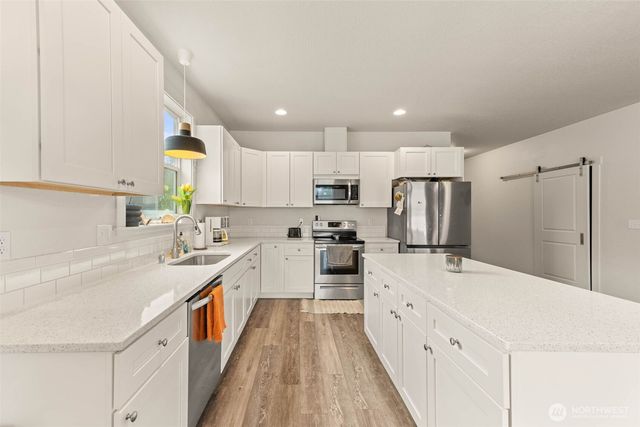 817 B Street, Vader, WA 98593