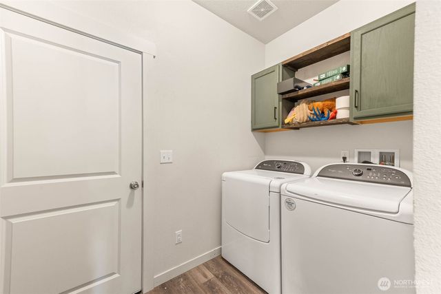 817 B Street, Vader, WA 98593
