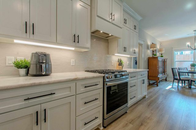 6043 Coral Ridge Drive, Alexander, AR 72002