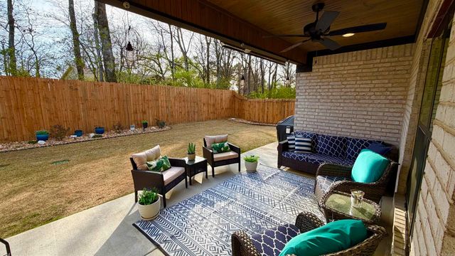 6043 Coral Ridge Drive, Alexander, AR 72002