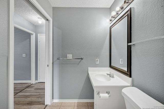 7362 Rustling Brook, San Antonio, TX 78249