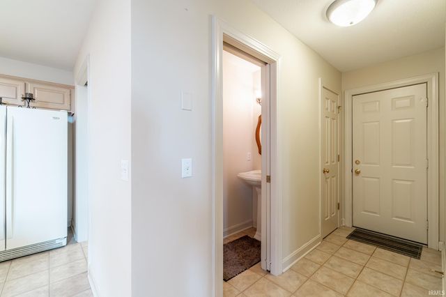 10916 La Cabreah Lane, Fort Wayne, IN 46845