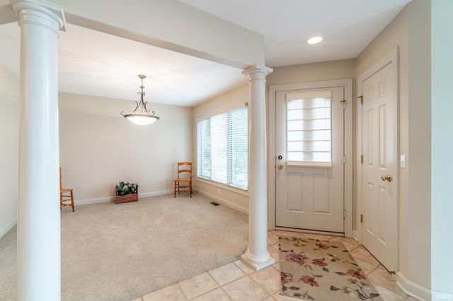 10916 La Cabreah Lane, Fort Wayne, IN 46845