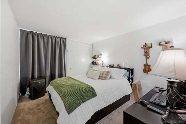 10198 Caminito Zar, San Diego, CA 92126