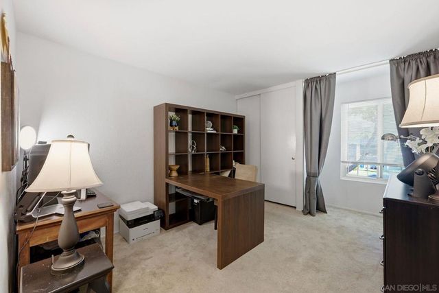 10198 Caminito Zar, San Diego, CA 92126