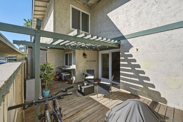 10198 Caminito Zar, San Diego, CA 92126