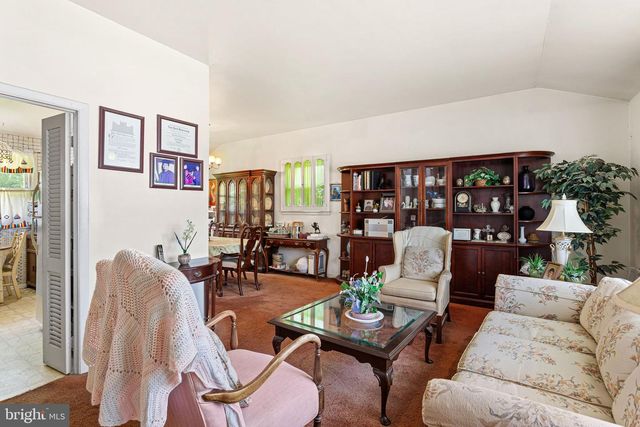 413 HOWARD RD, Cherry Hill, NJ 08034