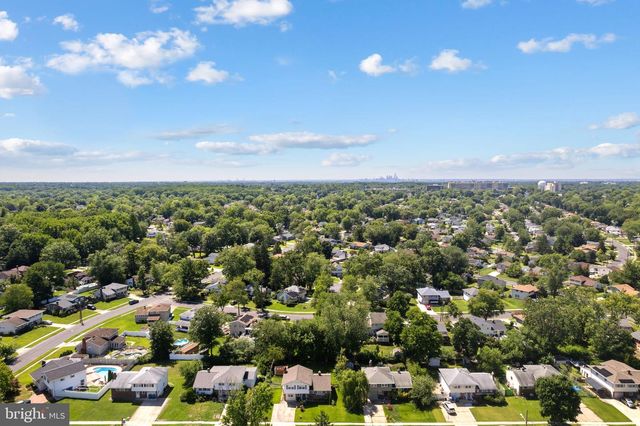 413 HOWARD RD, Cherry Hill, NJ 08034