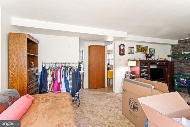 413 HOWARD RD, Cherry Hill, NJ 08034