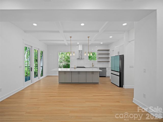 92 Cedar Street, Asheville, NC 28803