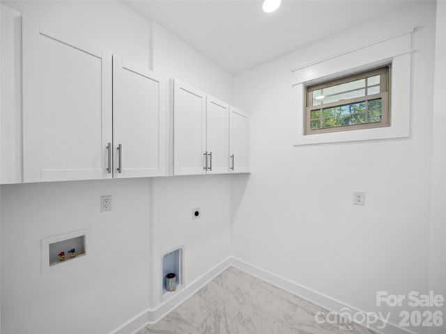 92 Cedar Street, Asheville, NC 28803