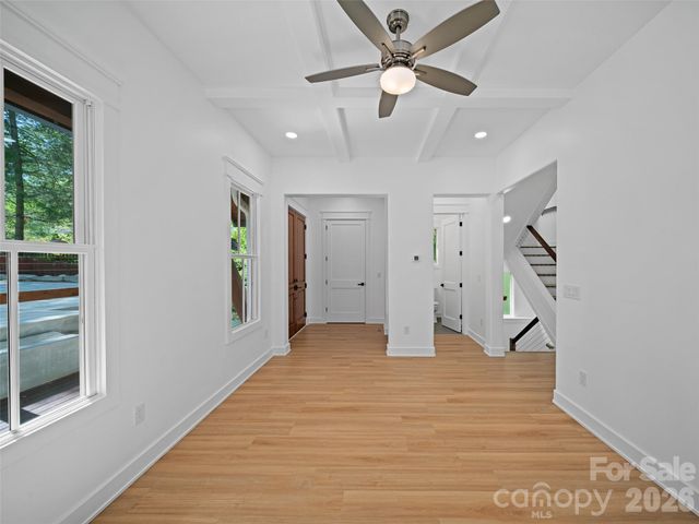 92 Cedar Street, Asheville, NC 28803