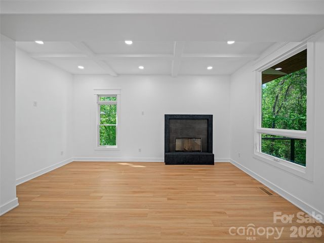 92 Cedar Street, Asheville, NC 28803