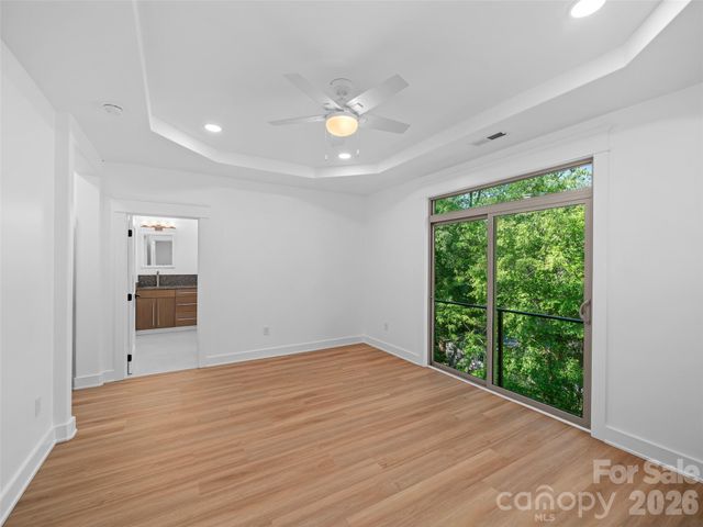 92 Cedar Street, Asheville, NC 28803