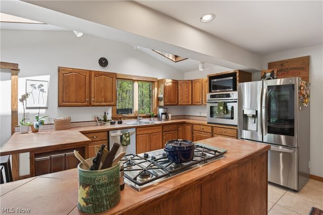 31599 Fairview Road, Orange, OH 44022