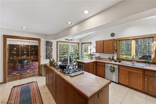 31599 Fairview Road, Orange, OH 44022