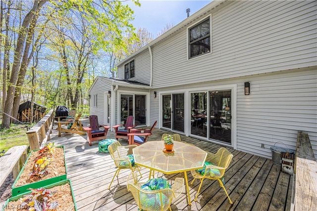 31599 Fairview Road, Orange, OH 44022
