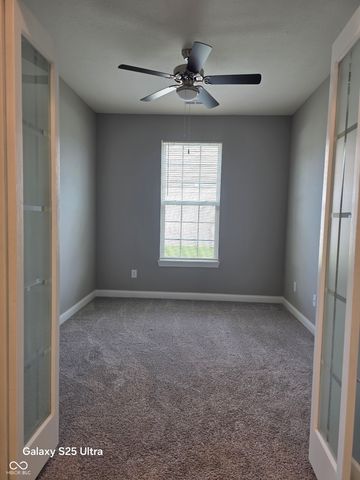 9106 Hedley Way E, Avon, IN 46123