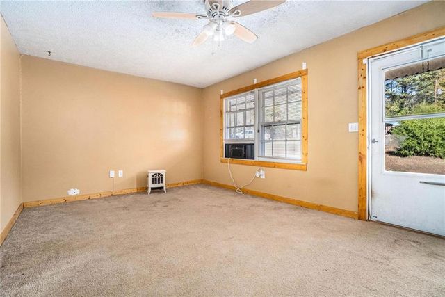 219 Briarwood Drive, Dallas, GA 30132