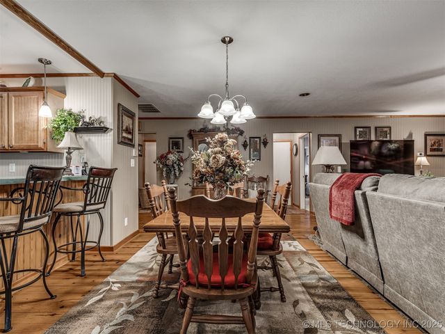 34052 E 703 Road, Wagoner, OK 74467