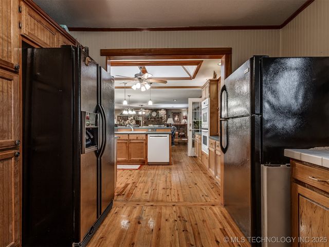 34052 E 703 Road, Wagoner, OK 74467