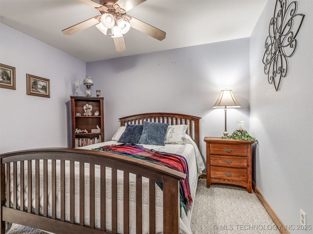 34052 E 703 Road, Wagoner, OK 74467