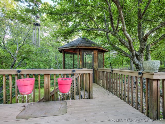 34052 E 703 Road, Wagoner, OK 74467
