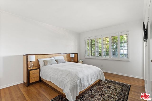 2317 Kimridge Road, Los Angeles, CA 90210