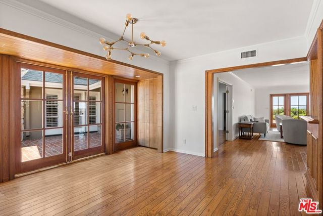 2317 Kimridge Road, Los Angeles, CA 90210