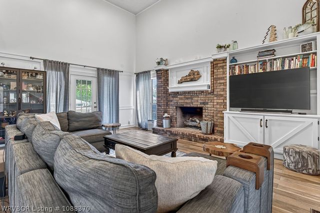 3001 S 105th Street, Fort Smith, AR 72903