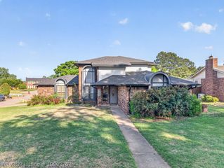 3001 S 105th Street, Fort Smith, AR 72903