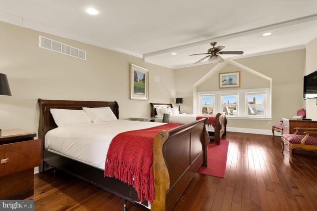 2814 13TH ST NW, Washington, DC 20009