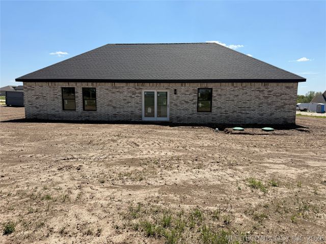 1990 N Everly Drive, Tahlequah, OK 74464