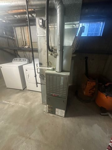 71 Florence St 71, Hudson, MA 01749
